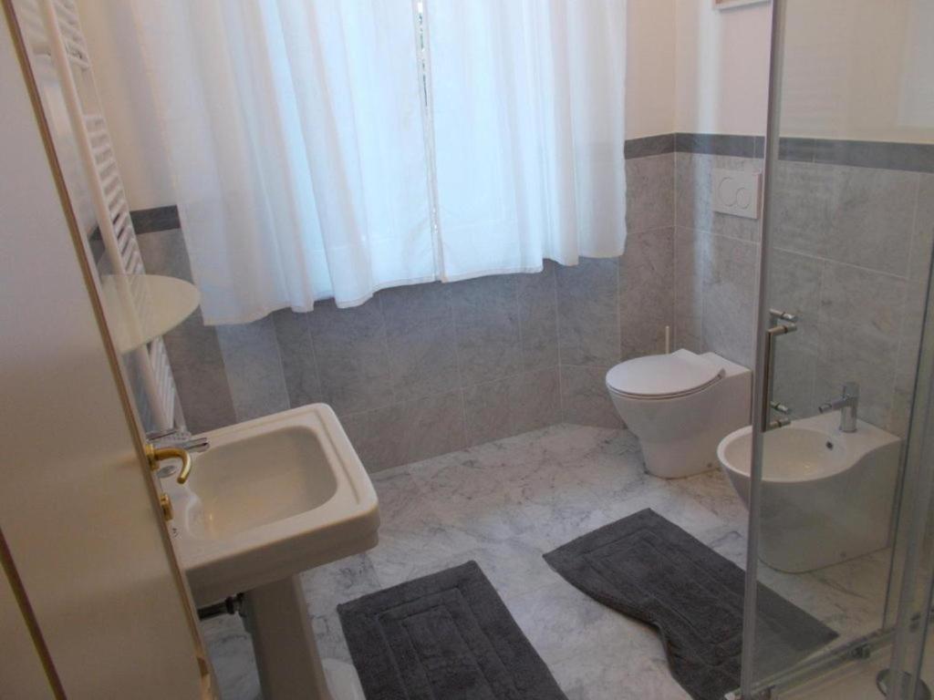 B&B Rossana Carrara Luaran gambar