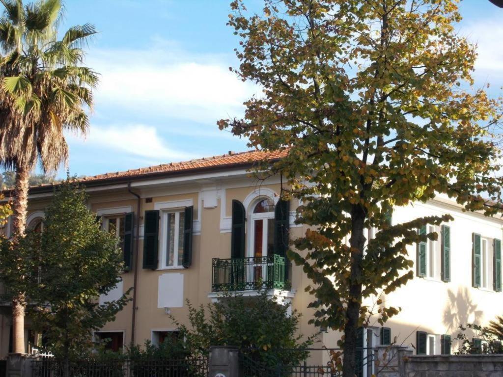 B&B Rossana Carrara Luaran gambar